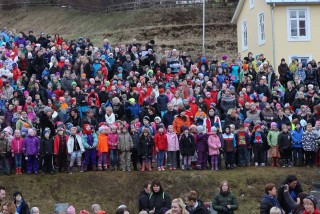 Myndir frá söngnum í miðbænum!