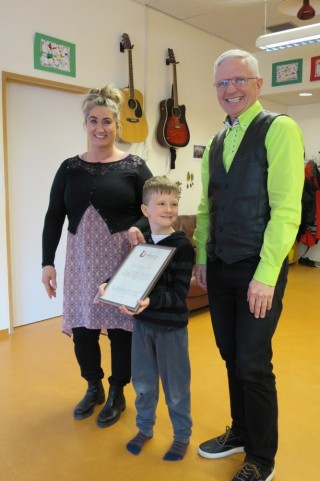 Gjöf til sérdeildar Giljaskóla