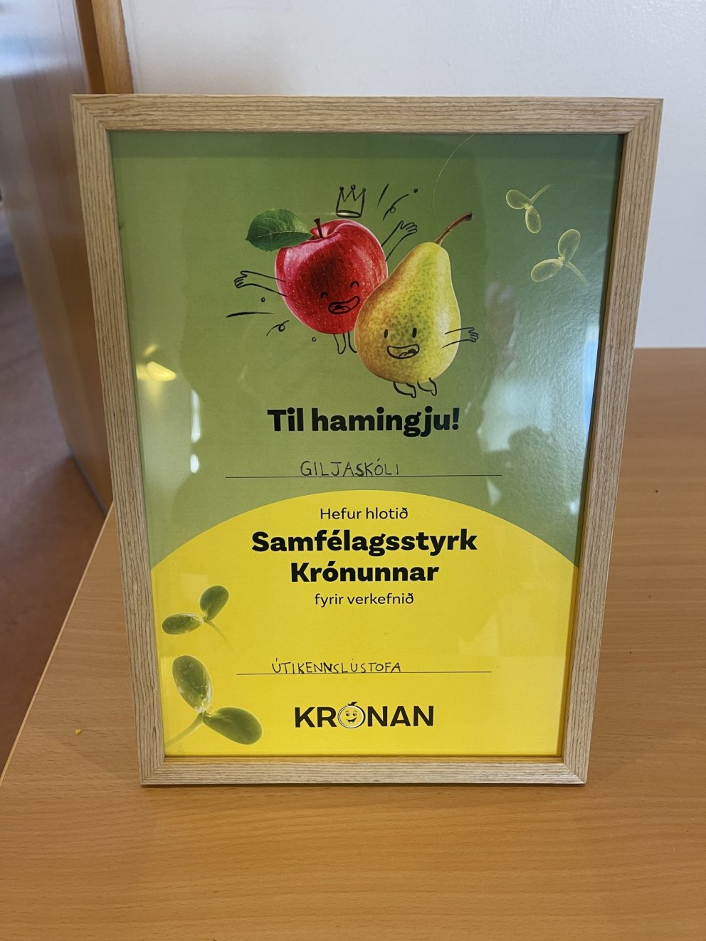 Krónan styrkir útikennslu í Rjóðrinu!