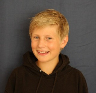 Setjum upp skápa í Giljaskóla