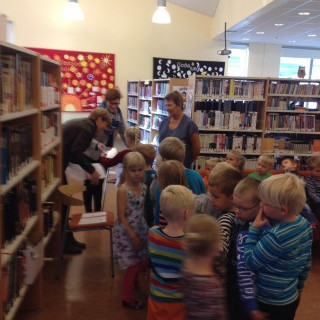 Dagur læsis/ Bókasafnsdagurinn- Læsi, lestur og læsisátak