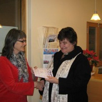 Tár, kerti og blóm.  Ljóðabók eftir N. Marijan