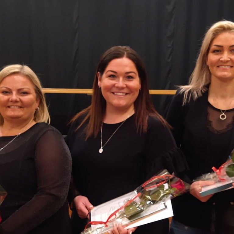 Fræðsluráð veitir viðurkenningar